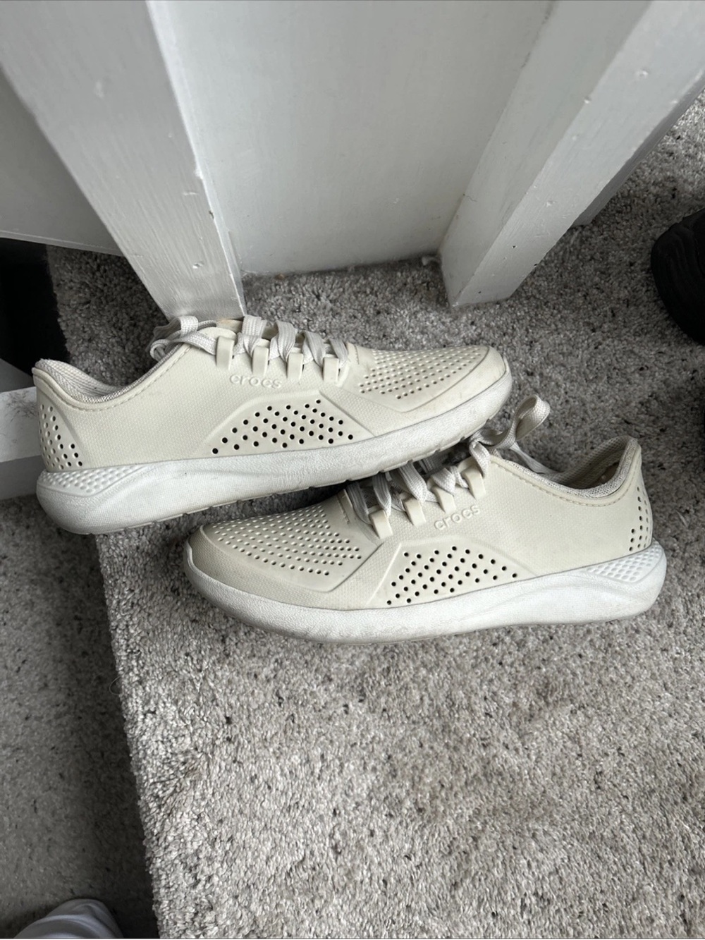 CROCS shoes women’s size 7